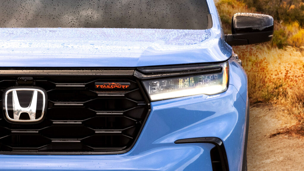 Нова велика гібридна модель Honda з’явиться в Америці після перегляду планів щодо електромобілів