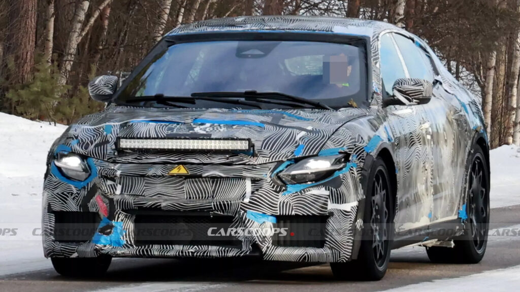 Ferrari представить “серце” свого першого електромобіля у жовтні, а модель вийде у 2026 році