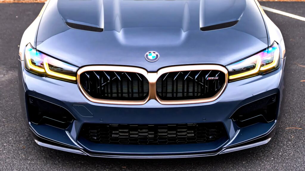 Цей седан BMW подорожчав на $52 000 за три роки, проїхавши лише 118 миль