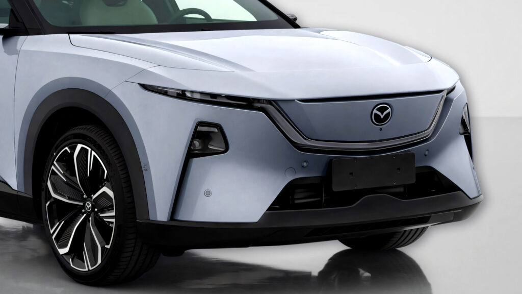 Нова електрична Mazda розкрила всі свої таємниці