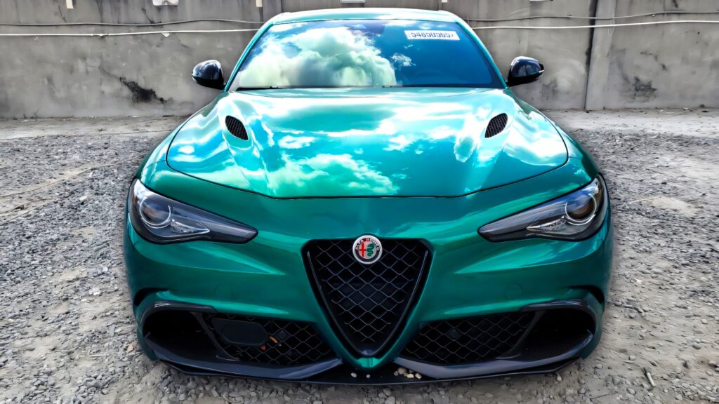 Найкрасивіша Alfa Romeo, яку не варто купувати