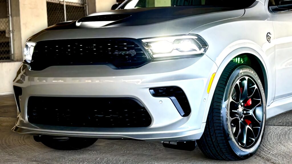 Якщо ви купили новий Dodge Durango Hellcat за повну ціну, краще не дізнаватися правду