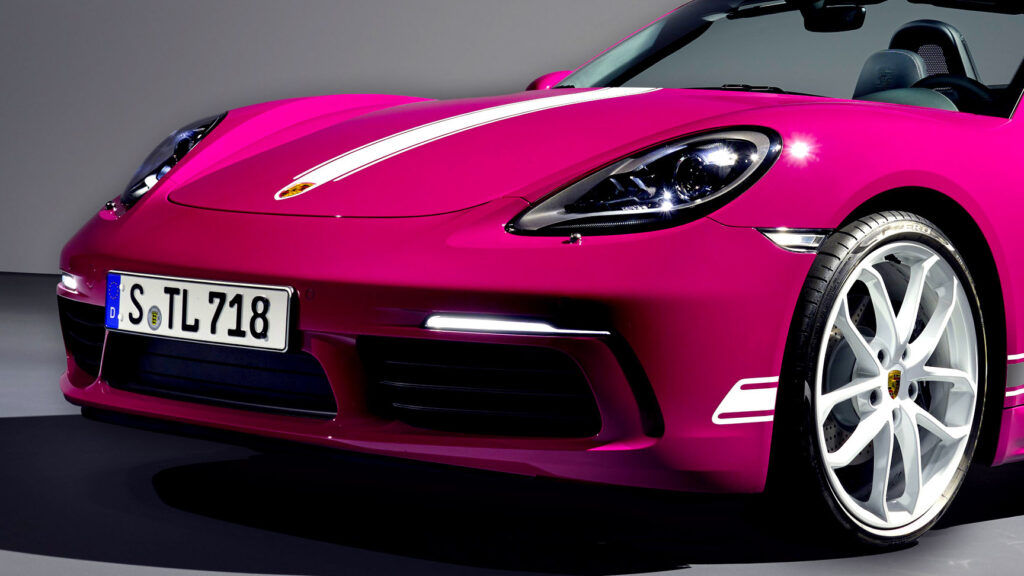 Останній шанс придбати спортивні Porsche на бензині зникне на початку 2026 року