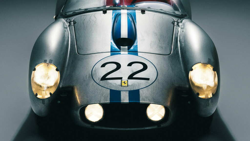 Ця електрична Ferrari Testa Rossa стала меншою після перетворення