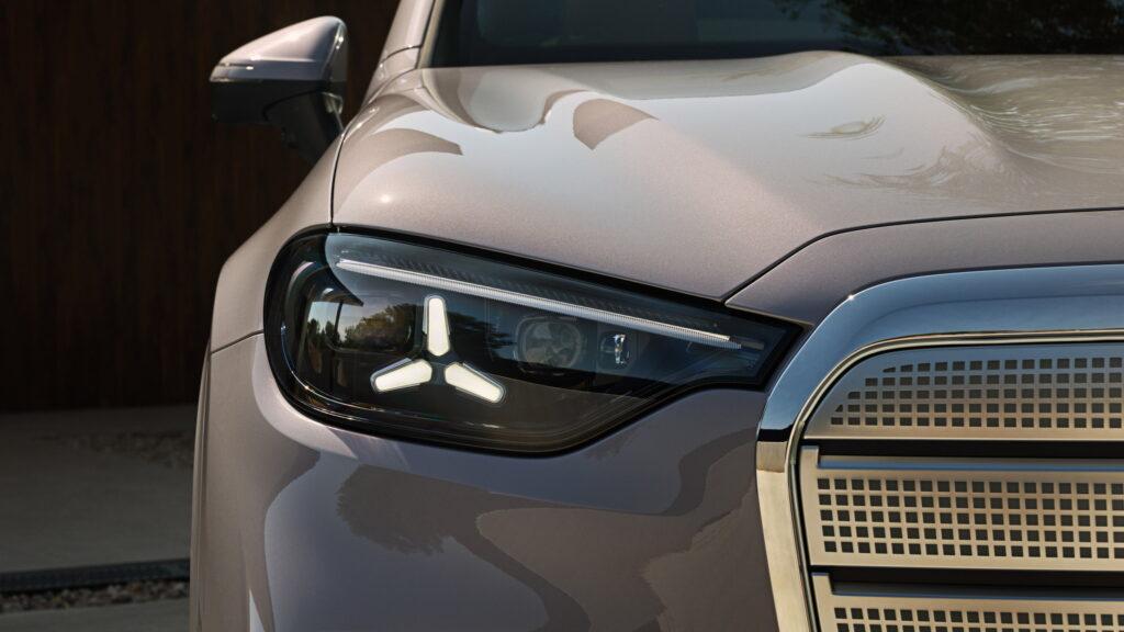  Mercedes Plans Cheaper SUV To Replace The A-Class