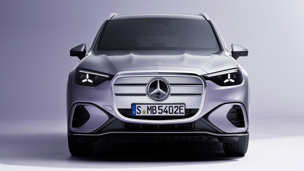 Решітка радіатора Mercedes