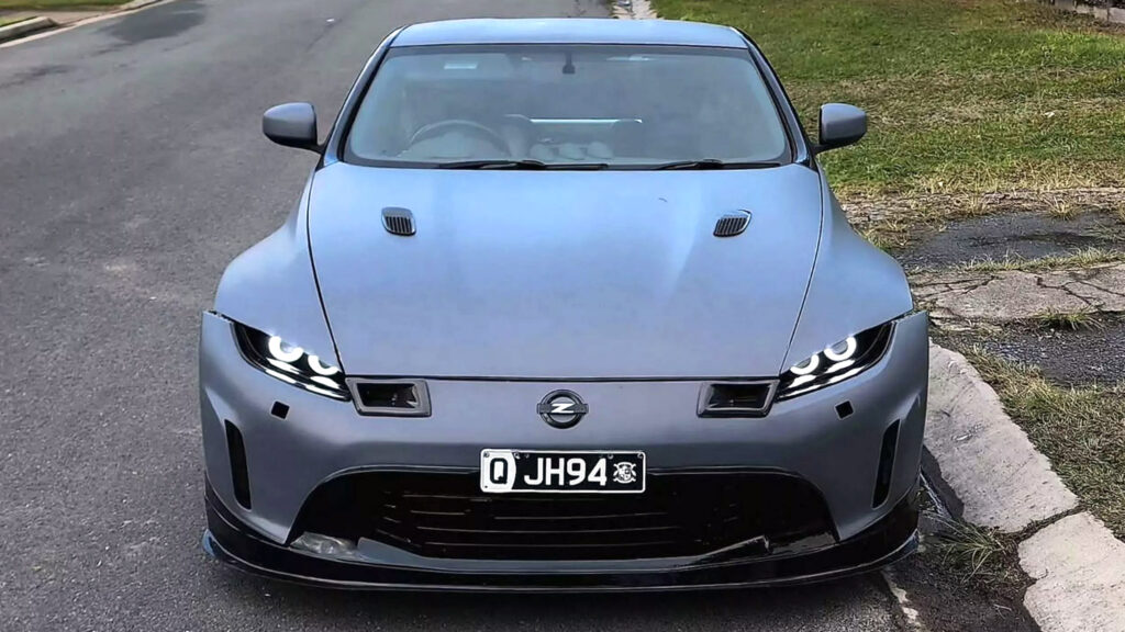 Цей Nissan Z з обличчям Aston Martin дивним чином виглядає гармонійно