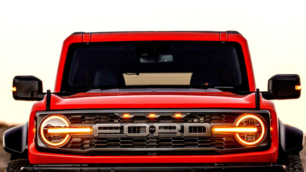 Найбільша знижка на Ford Bronco Raptor: акція триватиме недовго
