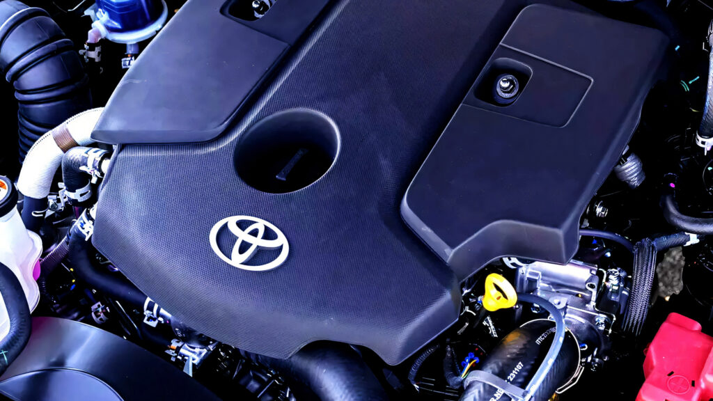 Дизельні двигуни втрачають популярність, і Toyota вже обрала їм наступника