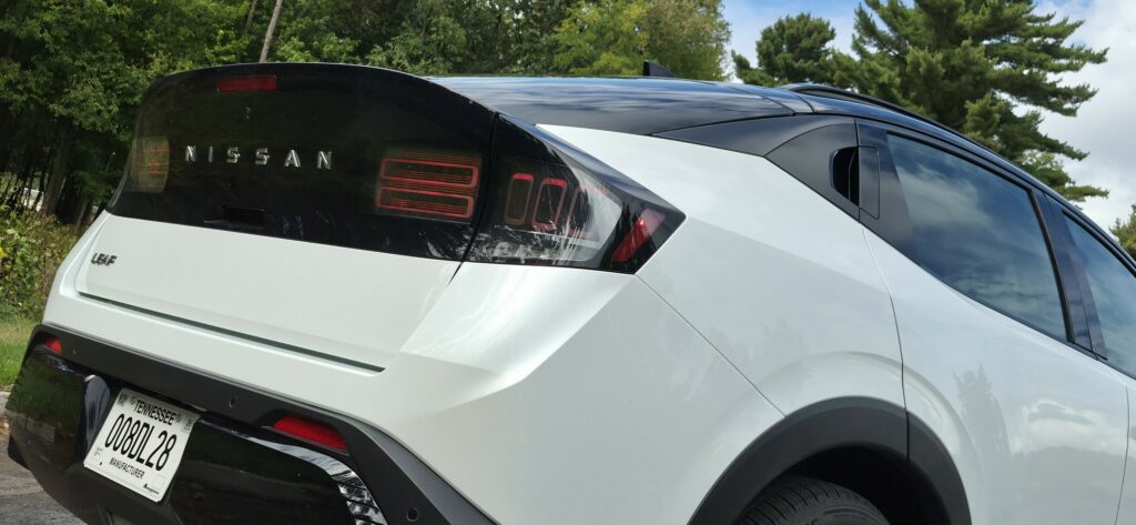  Nissan’s $29,990 Leaf Costs Less But Feels Like So Much More: Review