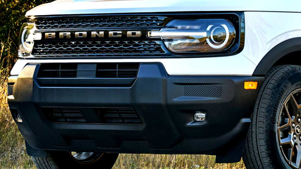 У 2026 році Ford додав Bronco Sport елементи стилю від Mustang