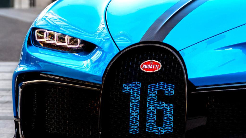 За ціну лише фар Bugatti можна придбати цілий Lamborghini