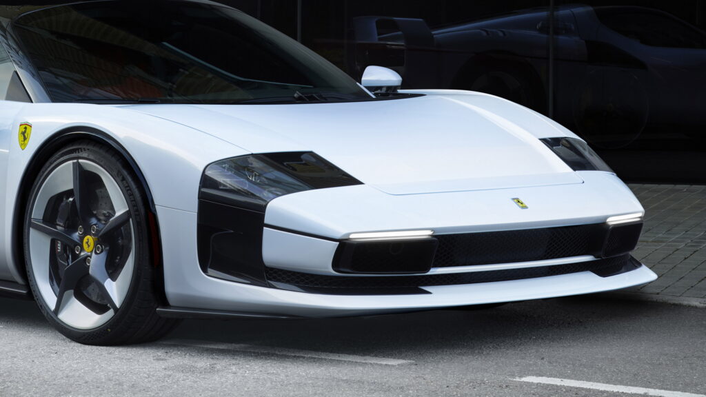 Ferrari створили сучасну данину моделі F40, проте забули про одну важливу деталь