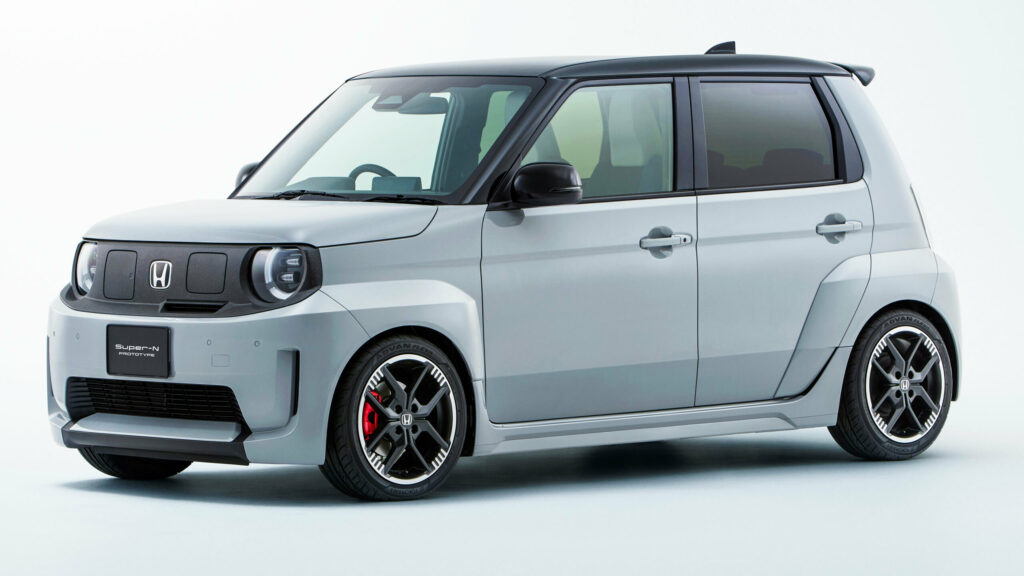 Мініатюрний суперкар Honda відтворює звук мотора та має коробку передач