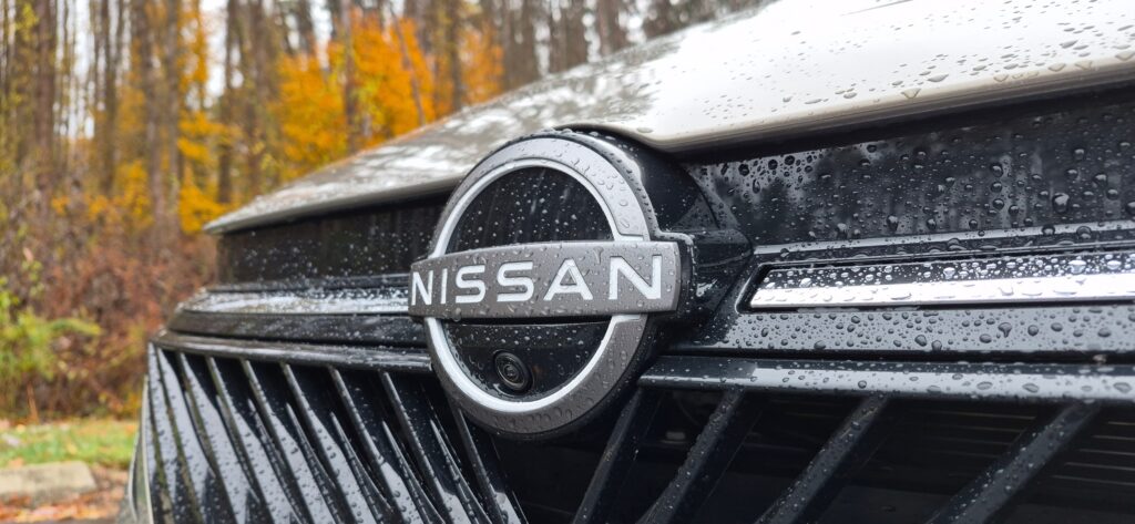 2026 Nissan Sentra загальний вигляд