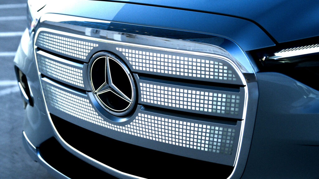 Mercedes робить ставку на збільшення випуску позашляховиків та двигунів V8 для повернення лідерства на американському ринку преміум-автомобілів