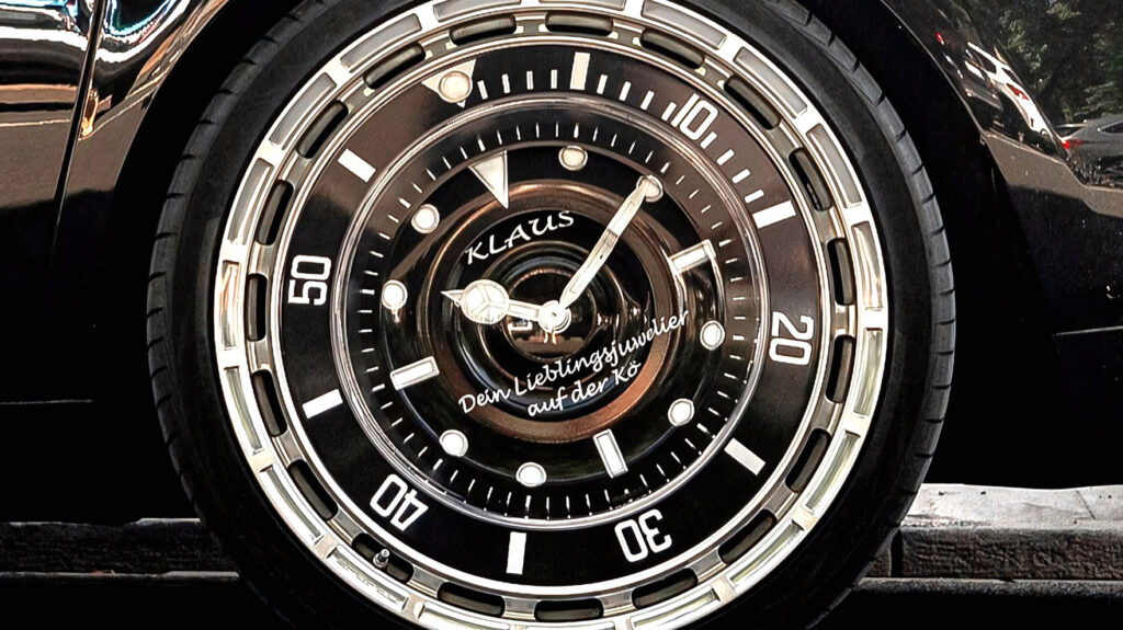 Розкош котиться на Rolex, адже скромність — для бідних