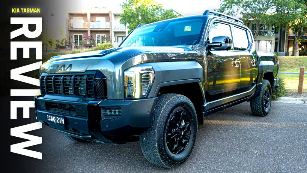 Новий Kia Tasman X-Pro вражає, але його головний недолік кидається в очі | Огляд