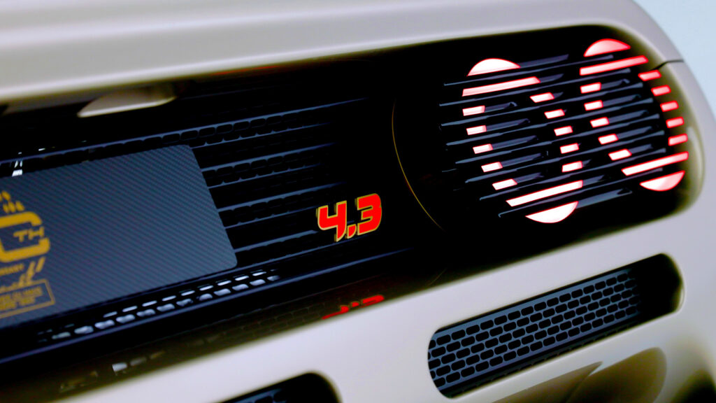 Найкоштовніший новий автомобіль, проданий на аукціоні, виявився не Bugatti чи Ferrari, а саме ця модель