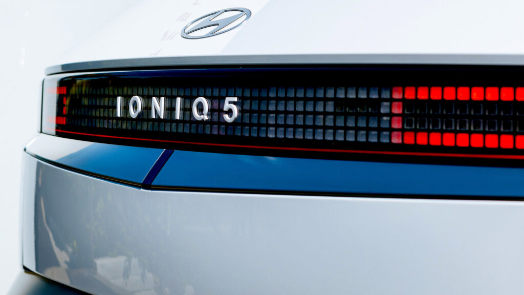 Електромобілі на вживаному ринку розкуповують швидше за авто з ДВЗ