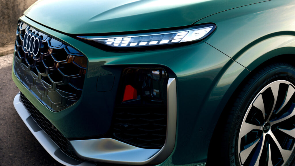 Audi вважає, що нова модель Q3 2026 року коштує на чотири тисячі доларів дорожче, ніж очікують покупці