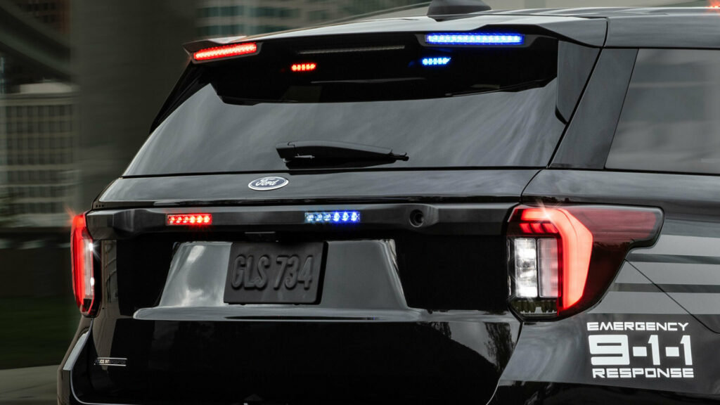 Жінка з Техасу дозволила дитині до 10 років керувати авто та зрозуміла, чому це небезпечно