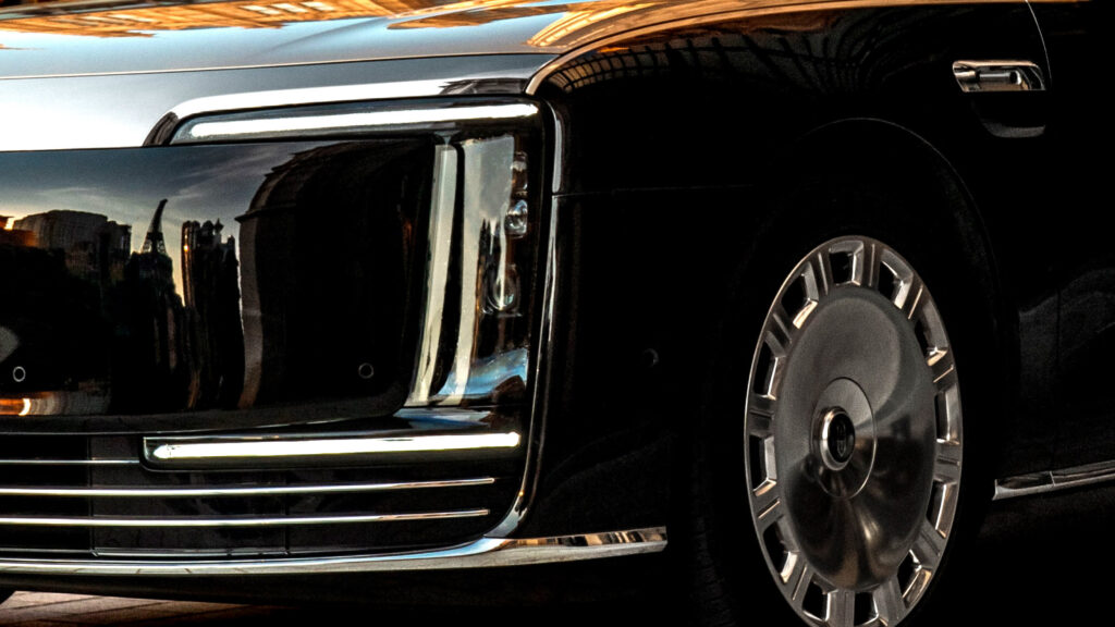 BMW та Porsche втратили китайський ринок преміум-авто на користь нового гравця за 100 тисяч доларів