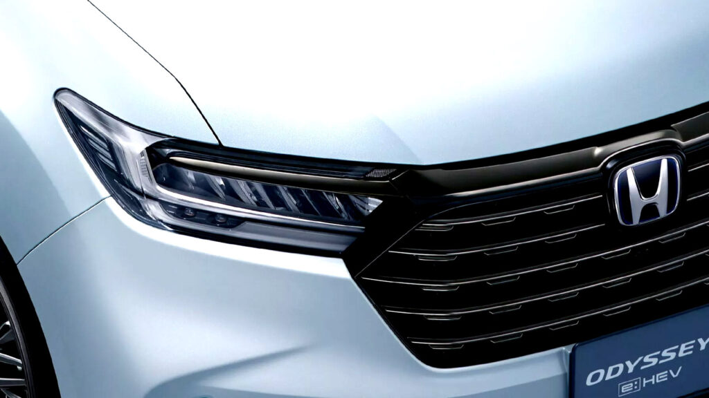 Інша модель Odyssey від Honda, вироблена в Китаї, продовжує успішно продаватися в Японії вже 12 років