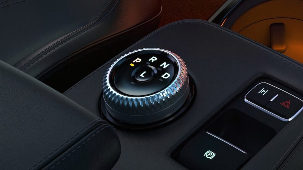 Ford відкликає понад 272 тисячі авто через проблеми з функцією паркування