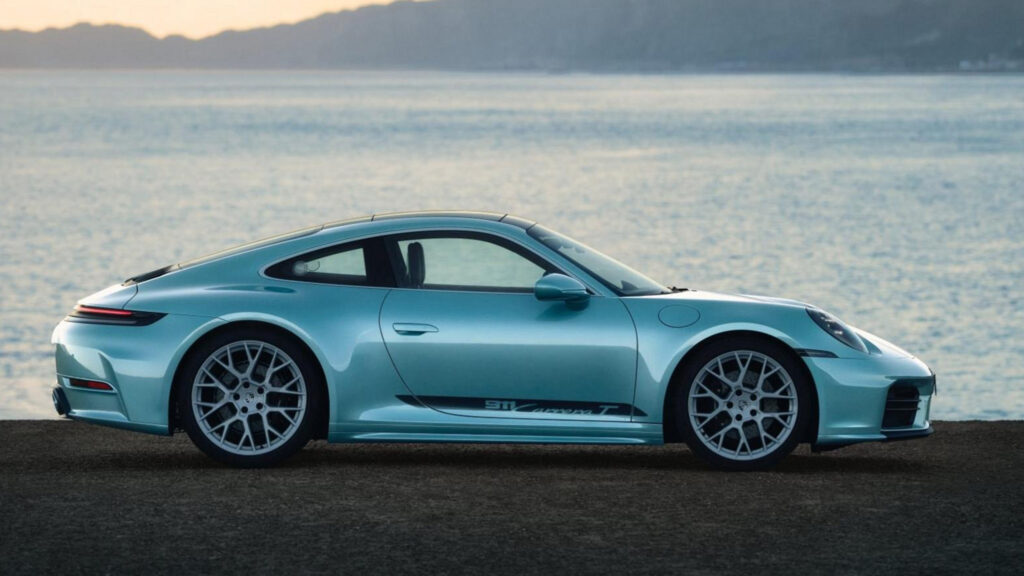 Спеціальна версія Porsche 911 Carrera T вшановує природну красу Тайваню