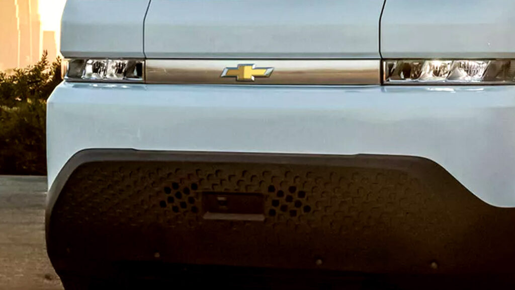 Дилерські центри практично роздають ці забуті електромобілі GM зараз