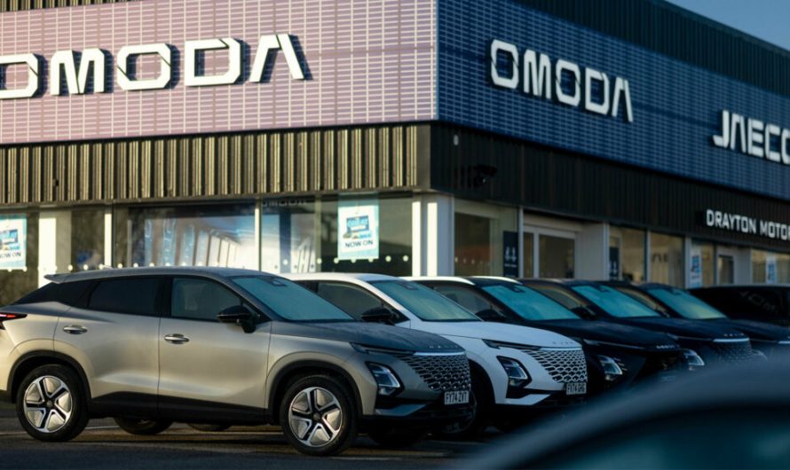 Китайські електромобілі завойовують світові ринки, а Захід не може цьому завадити