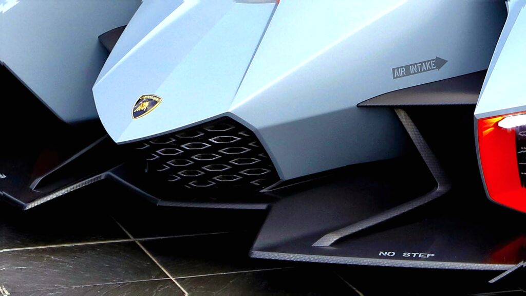 Він хотів продати Lambo.com за 75 мільйонів, але суддя вирішив інакше