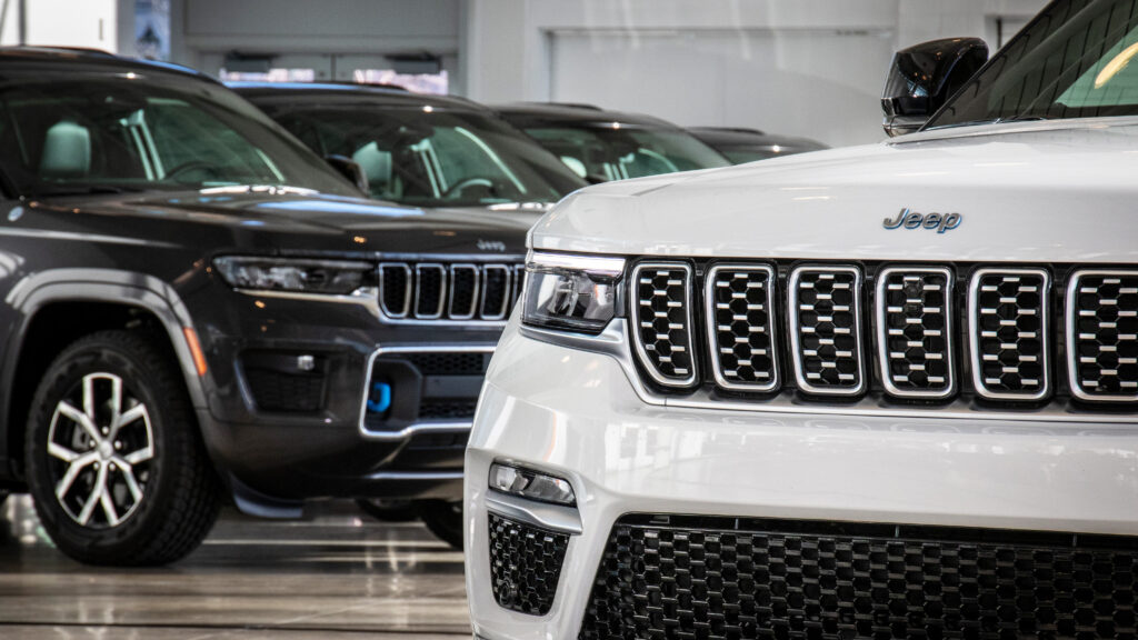 Можна було б очікувати, що після відкликання підвіска Jeep не відпадатиме