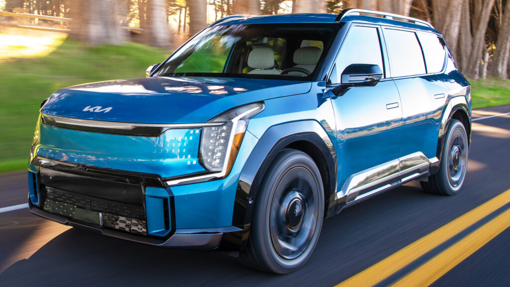 Kia знизила ціни на електромобілі на 10 тисяч доларів, але покупці все одно відмовилися від покупки