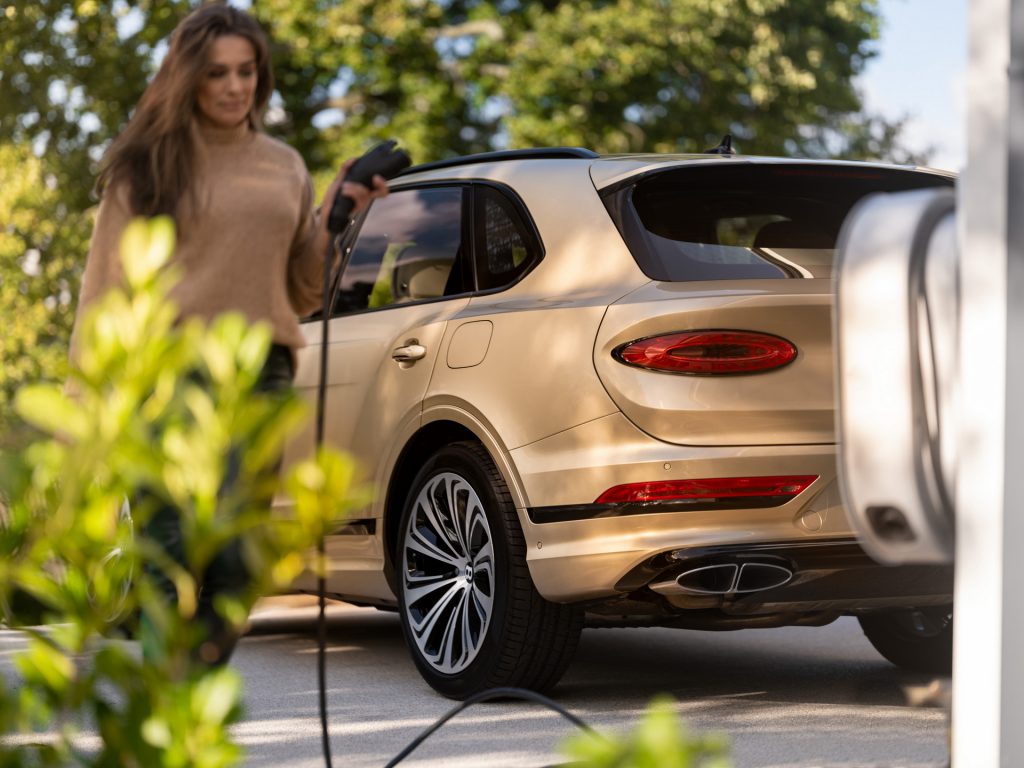 Samsung повідомляє Bentley про серйозну проблему