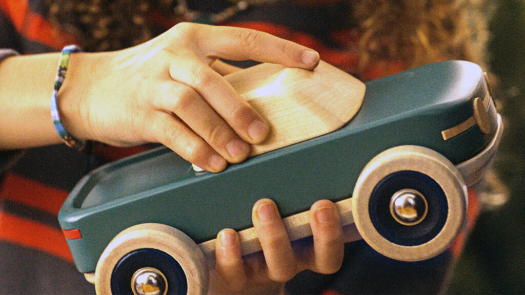 Rivian знайшла ідею Tesla для іграшок і збільшила її вартість майже втричі