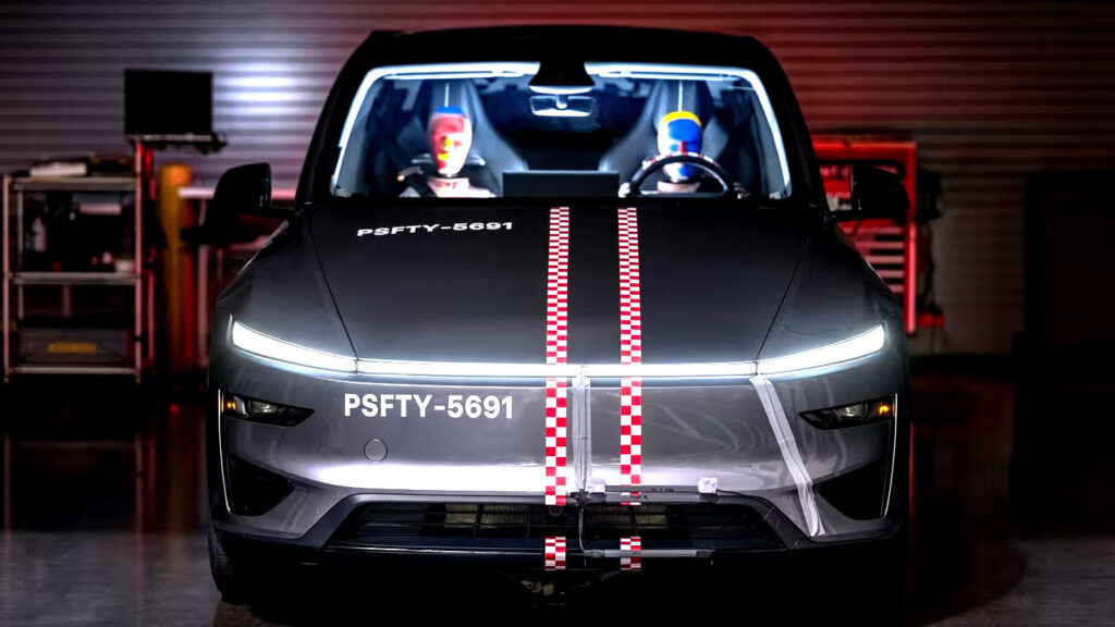 Кожен із цих 15 смертельних випадків із Tesla ставить однакову проблему