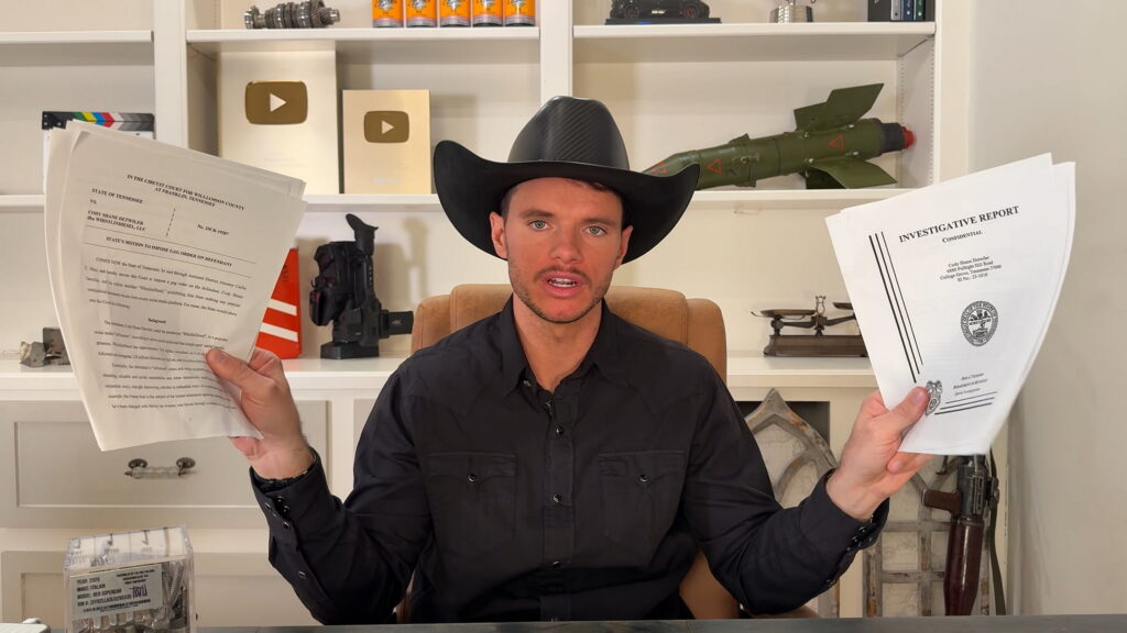 WhistlinDiesel заявляє, що Теннессі влаштував проти нього засідку і тепер намагається закрити йому рота