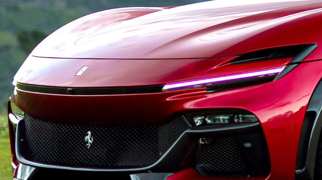 Він забрав Ferrari Purosangue та за лічені секунди вивів з ладу електромережу