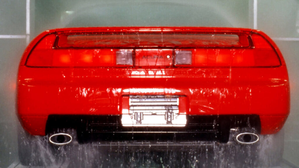 Honda повертає до життя свої найвідоміші спортивні автомобілі