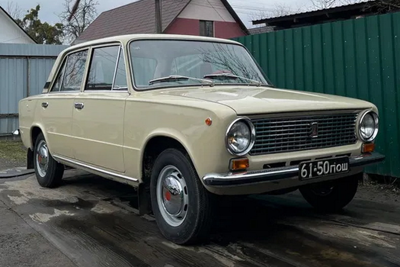 Капсула часу: ВАЗ-2101 з пробігом 10000 км продають у Києві за $4700 (фото)