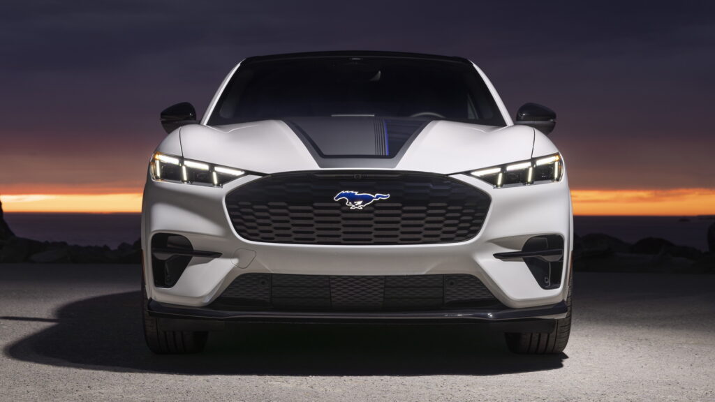  Tesla’s Arch Chinese Rival May Supply Ford With Batteries