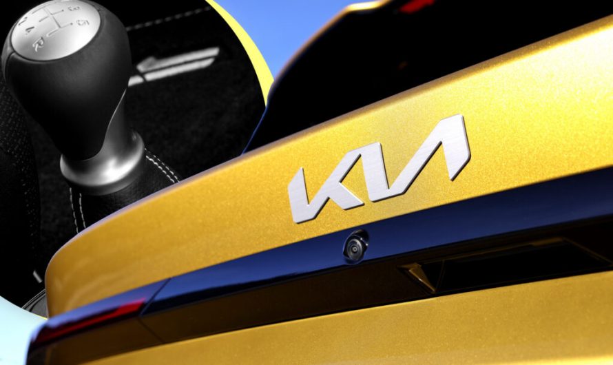 Kia може представити механічну версію K4 хетчбека в США за вашої активності, але з універсалом ситуація складніша