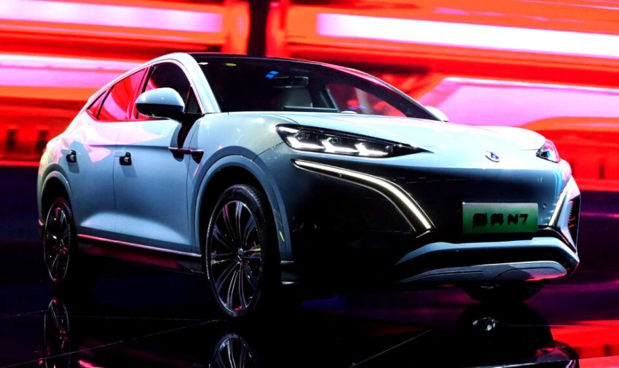 Volkswagen та Toyota панували десятиліттями. Тепер Китай змушує переосмислити ситуацію