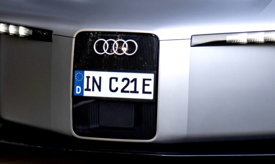 Усі майбутні моделі Audi отримають цю решітку радіатора, незважаючи на меми про вуса