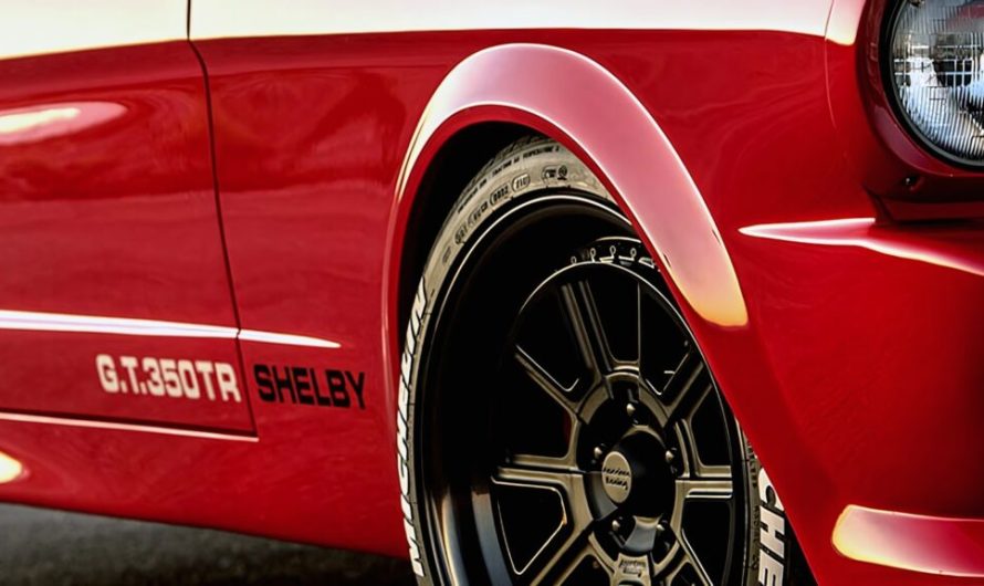 Цей модифікований автомобіль видає 700 кінських сил, а його ціна відповідає вартості суперкара