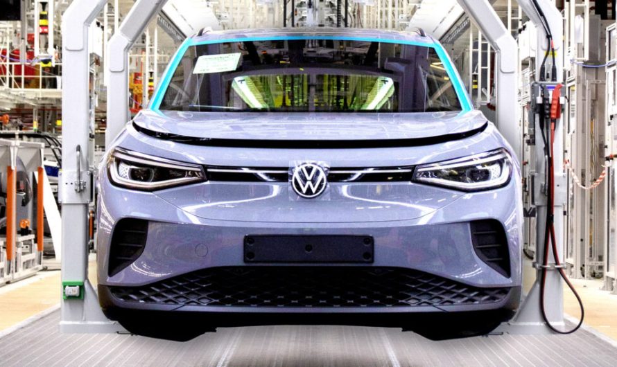 Volkswagen припиняє виробництво ID.4, щоб повернути відому модель