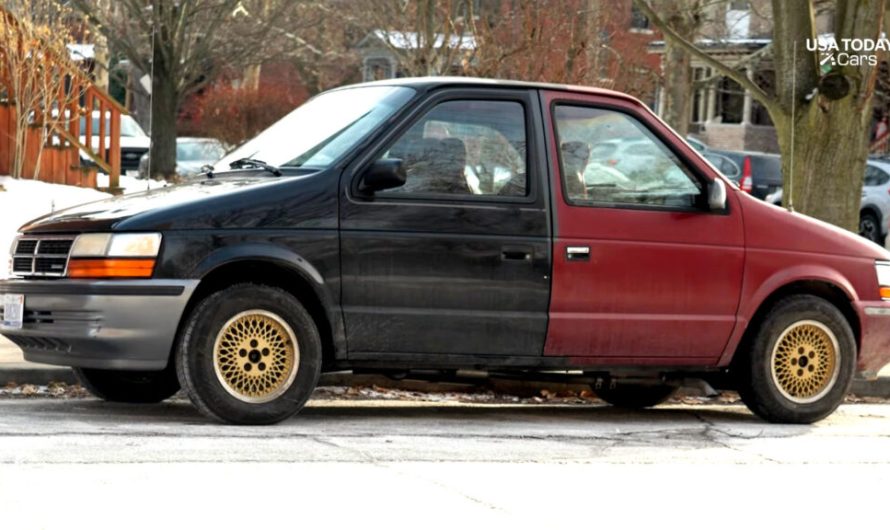 Напів американський, напів канадський: цей дволикий мінівен — рухома торгова війна