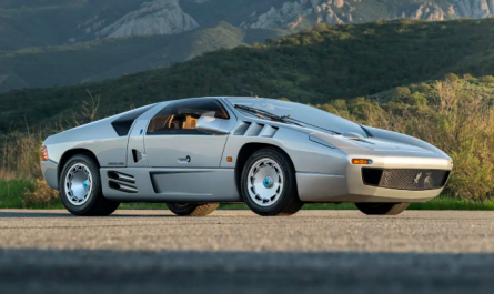 Isdera Imperator 108i